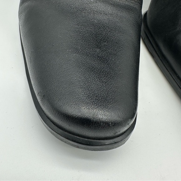 Harley-Davidson Black Leather Heeled Boots with Harness Ring - Picture 4 of 13